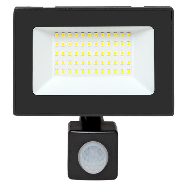 Прожектор светодиодный СДО-3004 50Вт 6500К IP54 с инфракрасным датчиком движения EKF FLL-3004-50D-65