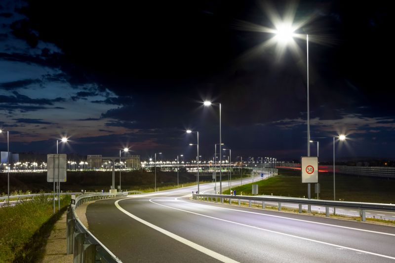 Светильник светодиодный ДКУ 1013-100Д 5000К IP65 уличный консольный IEK LDKU1-1013-100-5000-K03