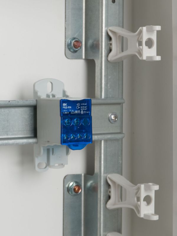 Блок распределительный на DIN-рейку РБД-80А IEK RBD-80