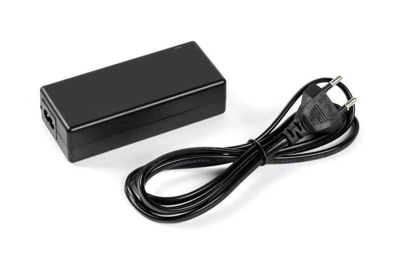 Инжектор PSE-PoE.220AC/28VA v.2 55В 0.5А стандарты IEEE 802.3af IEEE 802.3at Бастион 4082