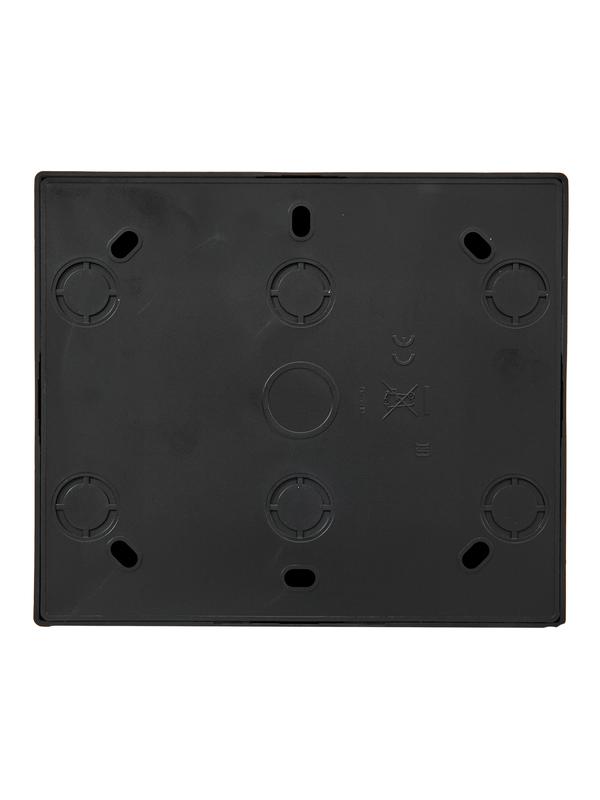 Розетка 4-мест. с заземл. LETO закрытый корпус ПБТ черн. бархат LEZARD 752-4200-127BDP