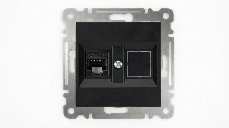 Розетка компьютерная 2-м Cat 5 СП 16А IP20 250В Karea механизм черн. Makel 57054035