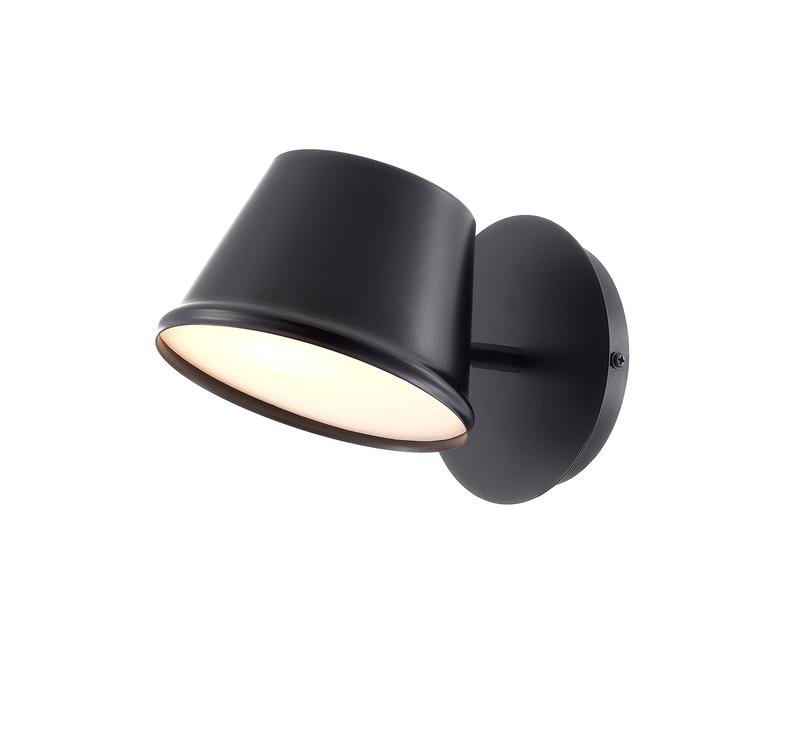 Светильник Tint 5Вт E14х1 IP20 бра настен. Freya FR5179WL-01B