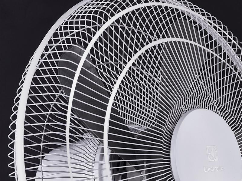 Вентилятор напольный EFF-1003D Electrolux НС-1187092