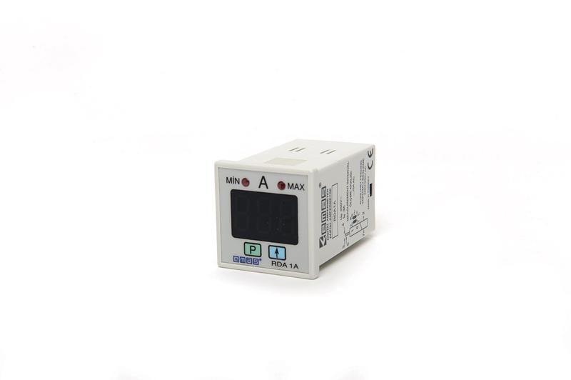 Амперметр цифровой программируемый 1- 1000А 230В (1 перекл. контакт) EMAS RDA1A
