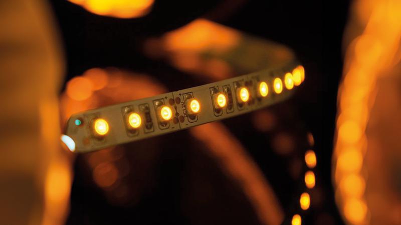 Лента светодиодная стандарт 3528 120LED/м 9.6Вт/м желт. 12В IP20 со скотчем 3М (уп.5м) SWG Standard 00-00009246